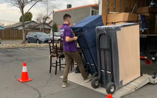 what does moving company actually do